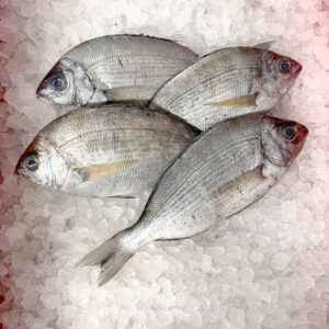 Black Bream (2x whole fish, 800g total)
